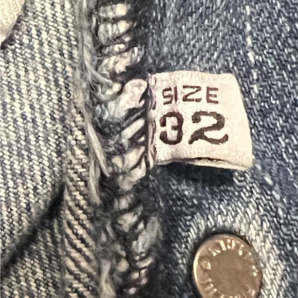 ⭐️Vintage Armani Jeans - Picture 9 of 11